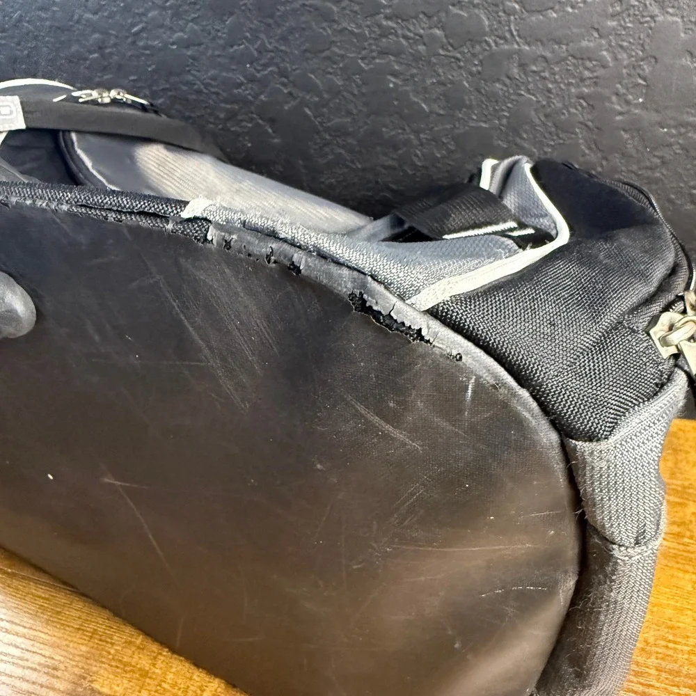 OGIO Endurance Gray Black Ripstop Nylon Duffle Gym Travel Bag Large